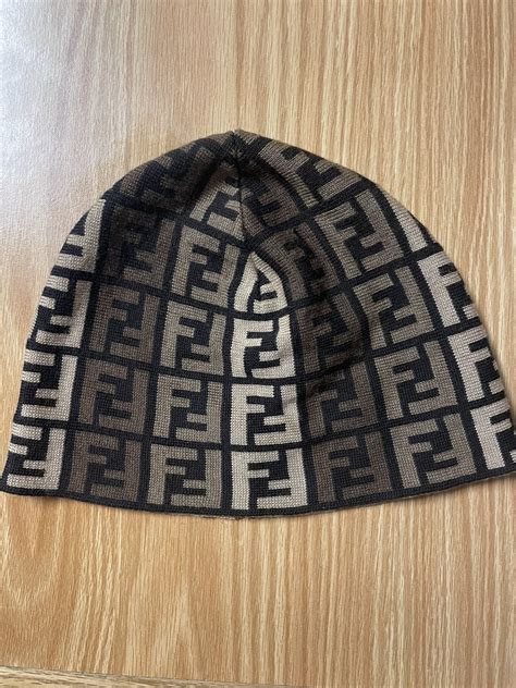 fendi beanie.|Fendi monogram beanie.